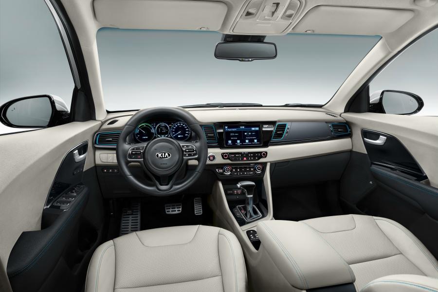 Торпедо Kia Niro Plug-In Hybrid (DE) 2017 года  (WW) (фото 44 из 45)
